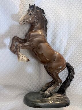 Beswick England Rearing Horse Figurine 1014 Vintage Brown Gloss Ceramic